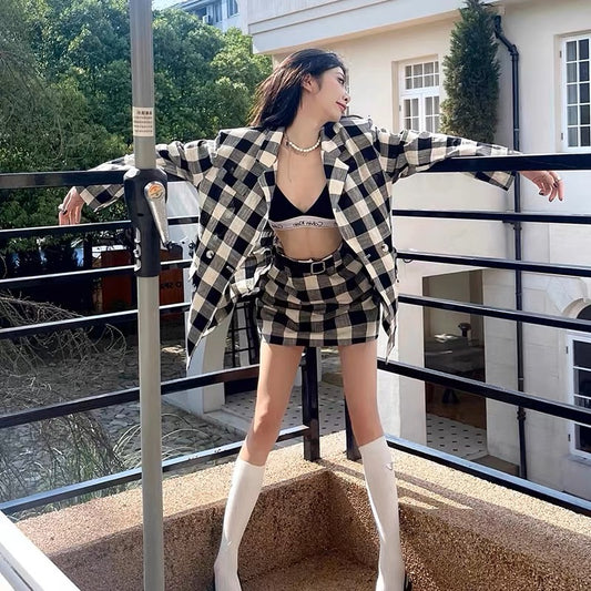 2023 Spring and Autumn New Hong Kong Style Retro Thin Black and White Plaid Shirt Jacket Hip-covering Short Skirt Two-piece Suit for Women