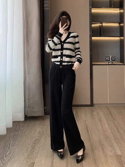Internet celebrity sports casual suit for women in autumn and winter fashionable age-reducing temperament high-end striped knitted wide-leg pants two-piece set