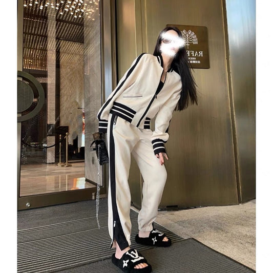Early autumn high-end fashion salt casual sportswear sweatshirt suit female Internet celebrity hot street Hong Kong style trendy two-piece set