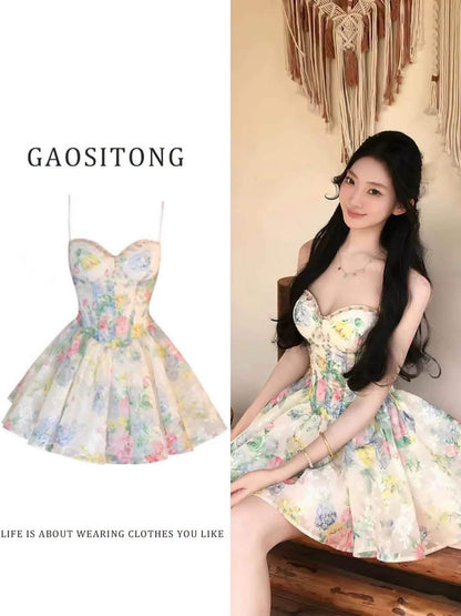 GAOSITONG French-style floral camisole dress—a fitted, A-line mini dress with an alluring, breezy vibe for Summer 2026.