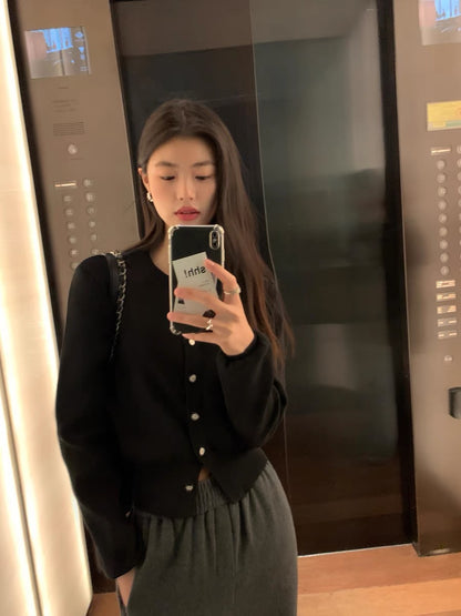 pusumede black knitted cardigan jacket for women with slim design and niche retro round neck short top