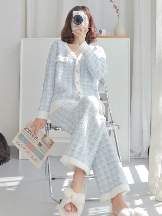 Blogger's tone is gentle and elegant~shui women's autumn and winter small fragrance style coral velvet ins suit (B4912)