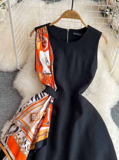 2024 summer light mature style retro temperament sleeveless round neck waist slim sleeveless a-line dress elegant long skirt