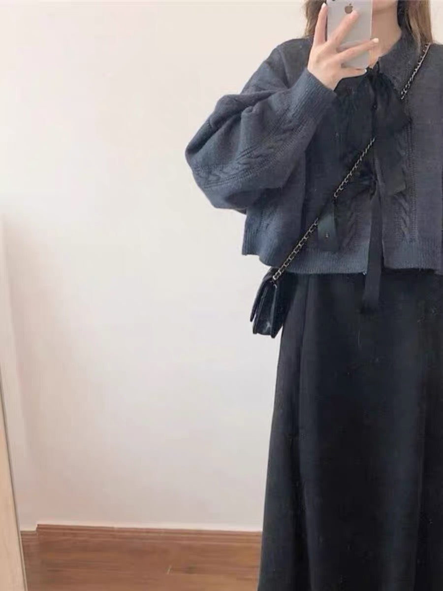Maternity wear autumn 2023 new suit slim and stylish two-piece set bow sweater cardigan suspender skirt autumn and winter