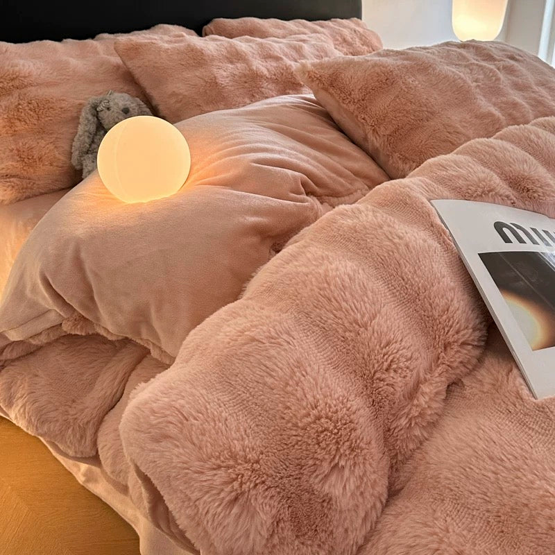 Winter rabbit fur milk velvet quilt 200x230 simple quilt cover coral flannel 2 meters four-piece set