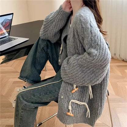 Loose and lazy style fashionable design knitted sweater cardigan for women 2023 new autumn style age-reducing jacket (S0614)