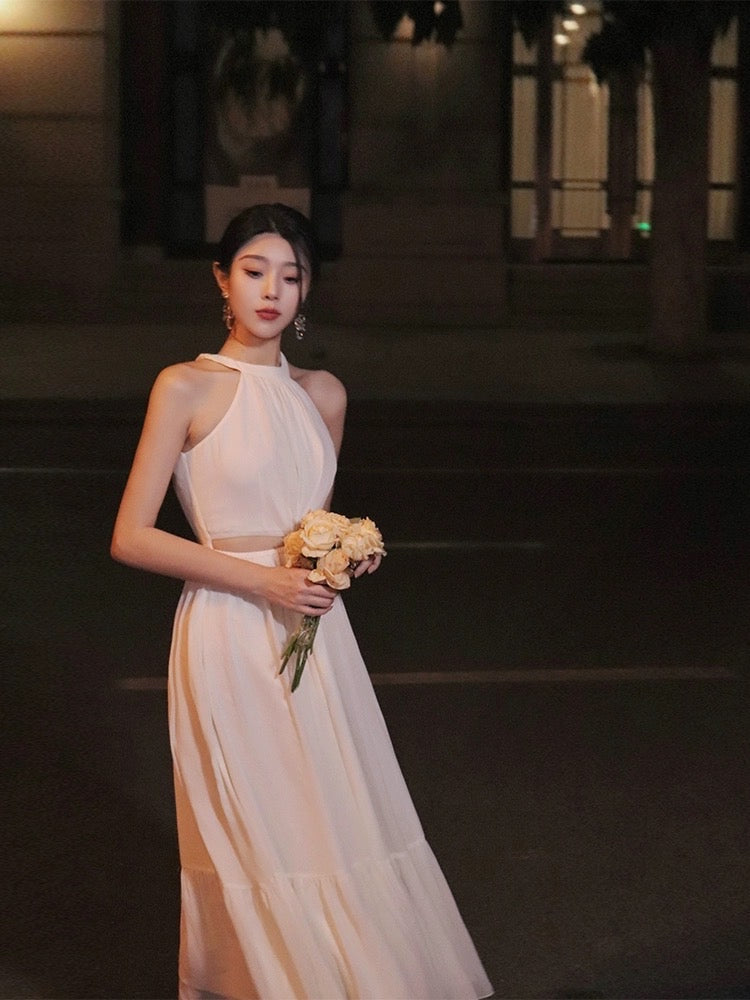 Thirteen and Little Seaside Holiday Dress Women's Summer New Temperament Sleeveless Stitching French Hanging Neck Long Dress