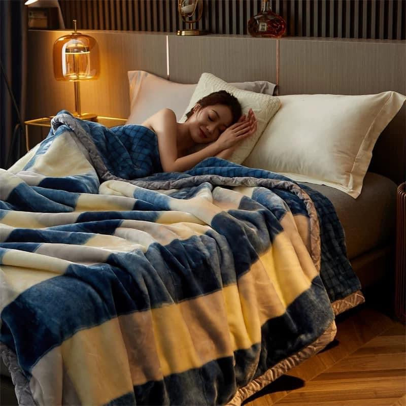 Winter Raschel blanket extra thick plus velvet bed cover blanket quilt wedding coral flannel nap blanket single