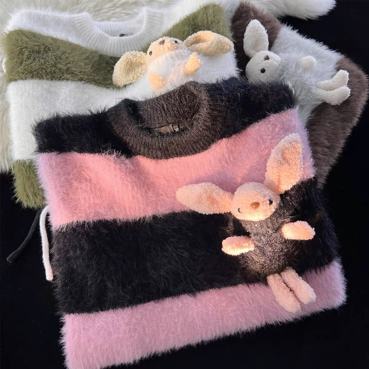 Milk-type soft and waxy striped rabbit seahorse hair sweater for women in autumn and winter, gentle and lazy style, chic year of the rabbit animal year coat was (N0451)