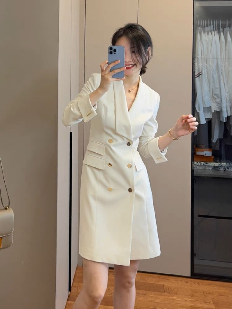 2023 new autumn women's French niche design, high-end, slim and fragrant white suit dress