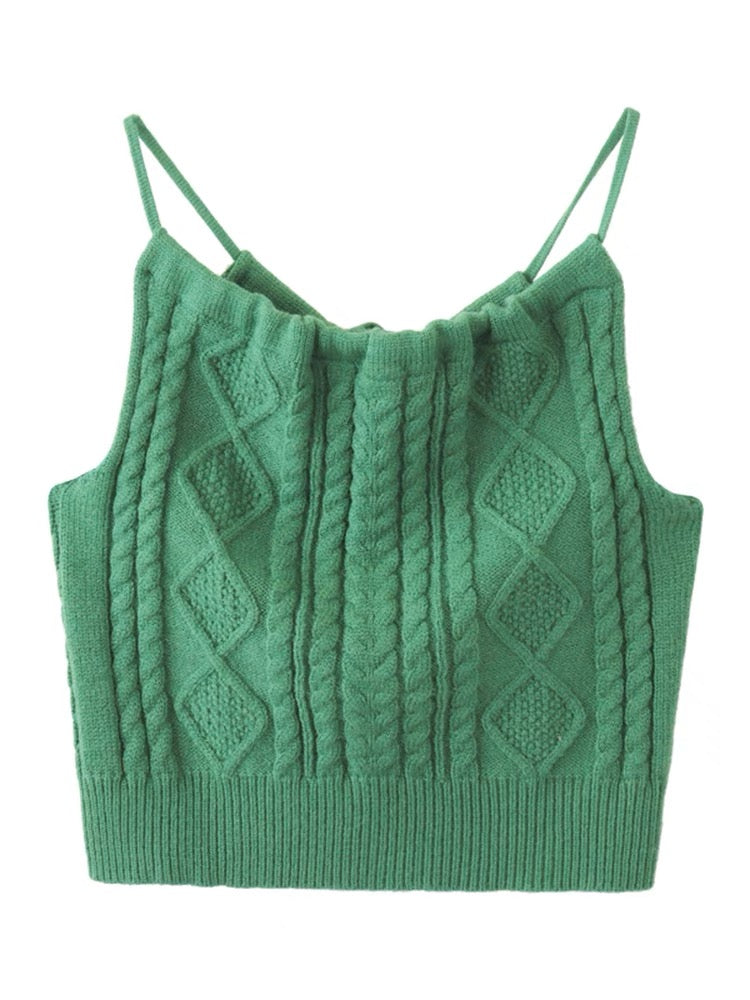 Knitted green halterneck halter top for hot girls in summer, designed to be worn inside and outside, niche seaside vacation top