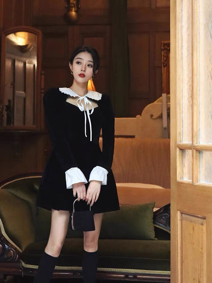 Thirteen and Little French Dress Women's Autumn and Winter A-Line Skirt Waist Long Sleeve Skirt Retro Velvet Little Black Skirt