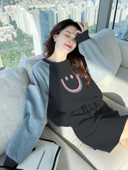Autumn women's black popular beautiful suit 2023 new Internet celebrity popular fashion sweatshirt skirt two-piece set for women T2359