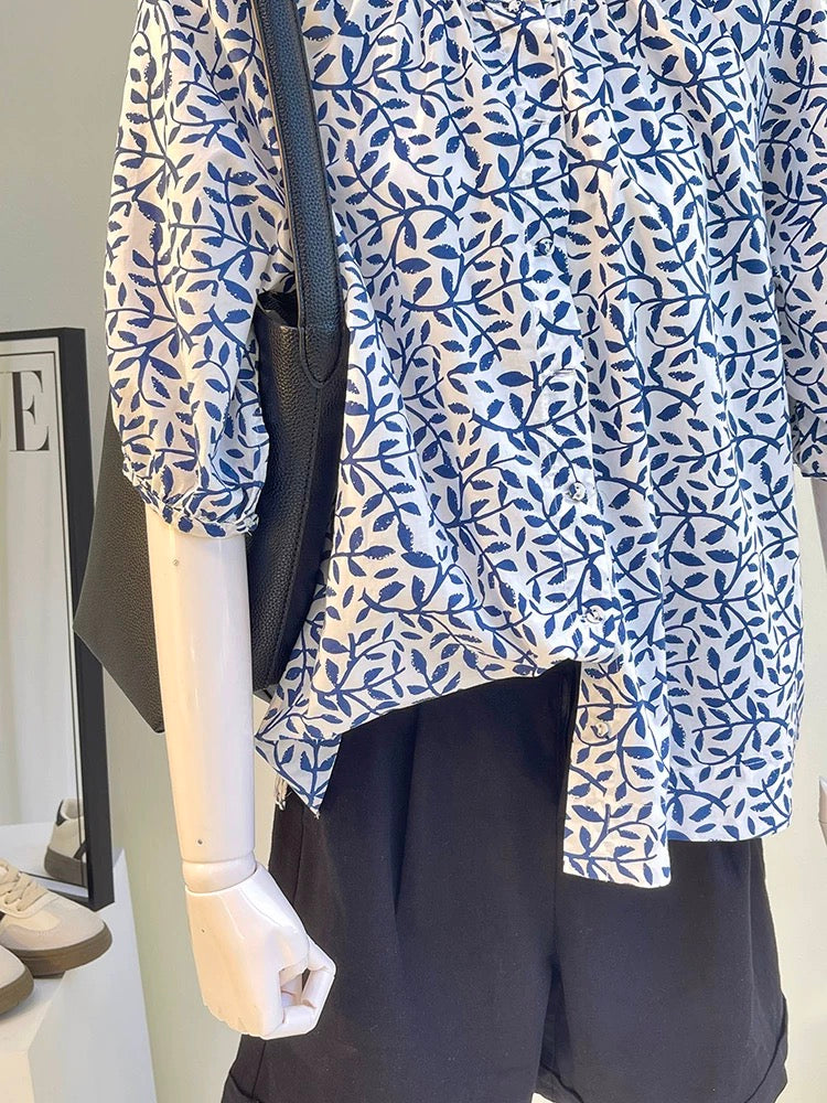 The last wave of new styles in summer~ French style small lantern sleeves half-sleeved cotton shirt with printed round neck and puffy three-quarter sleeves for women