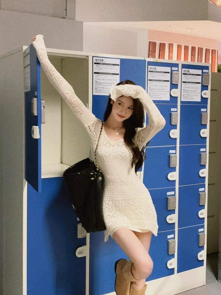 Pure Desire Spice Girls White Knitted Hollow Dress Long Sleeves Slim Slim Slim Early Autumn New Waist Slim Sweater Dress
