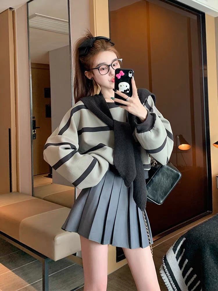 Gray two-piece shawl round neck sweatshirt for women, spring and autumn velvet thickened design niche college style striped top (B6916)