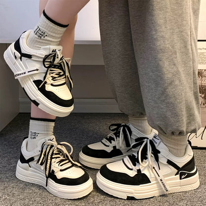 Pull back black and white panda couple shoes 2023 autumn popular thick-soled versatile sneakers ins Korean style casual white shoes