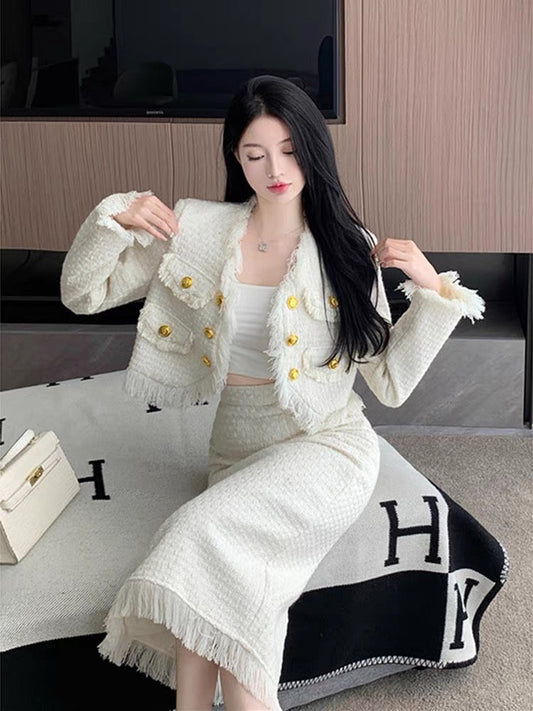 Xiaoxiangfeng suit for women in autumn new long-sleeved tassel cardigan jacket + high waist hip skirt two-piece trendy set (A9998)