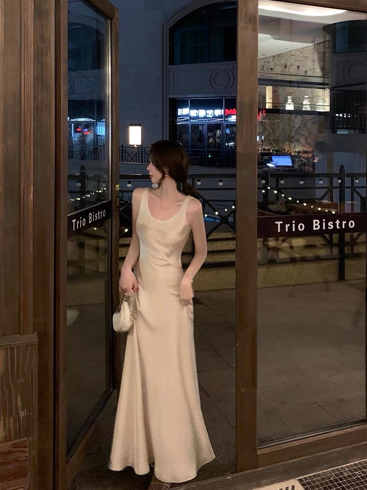 Tongse | Graceful skirt 45 degree bias cut textured satin dress women's summer French dress long skirt