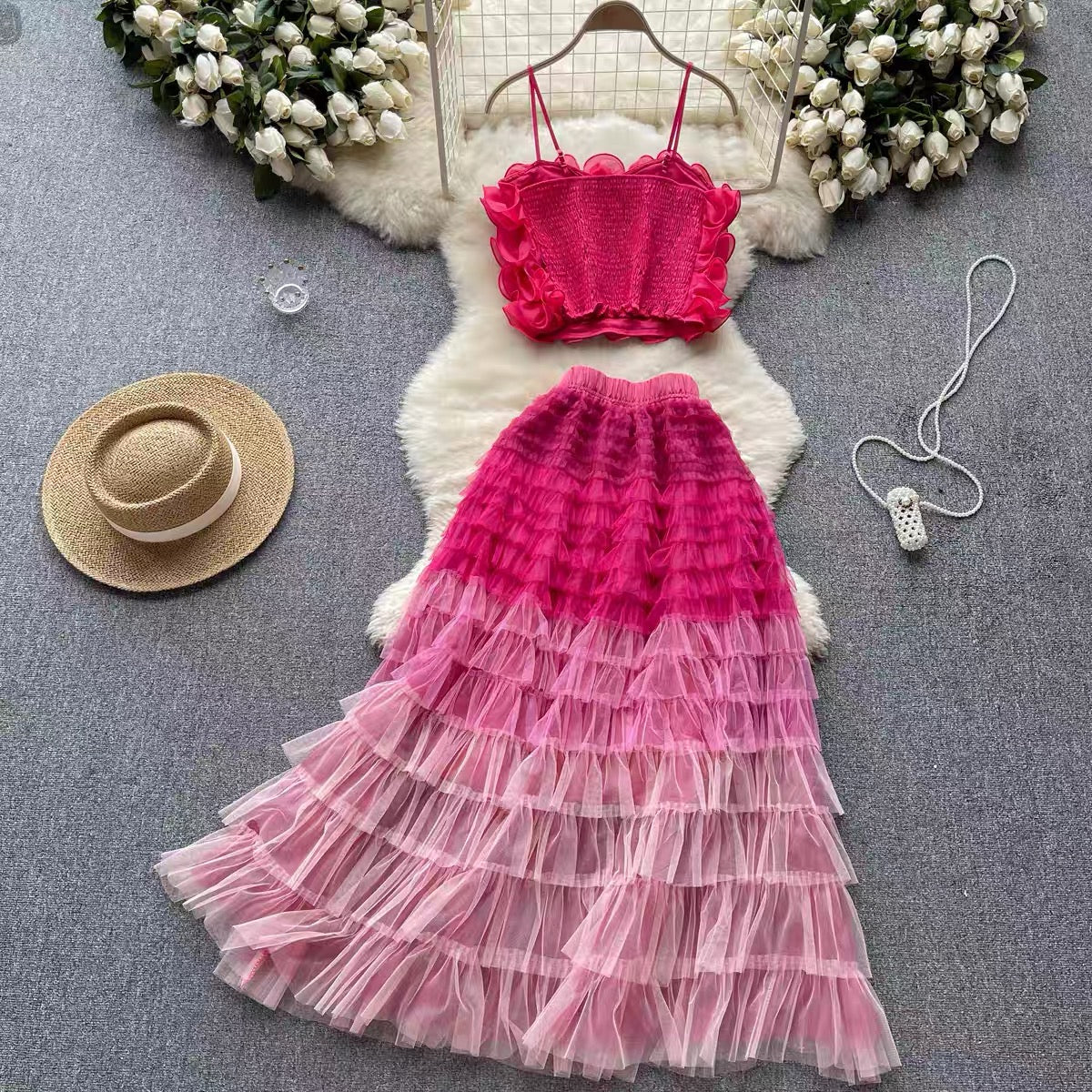 High-end lady suit female three-dimensional flower mesh camisole fairy mesh half-length skirt two-piece set (S0983)