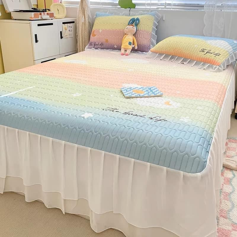 Summer printed bed skirt latex ice silk mat three-piece set princess style bed sheet air conditioning mattress mat machine washable