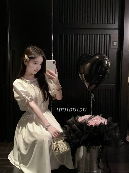LDTJ Haute Couture 23 Autumn and Winter New Miu Sweet Princess Heavy Industry Beading Round Neck Elastic Waist Puff Sleeve Dress