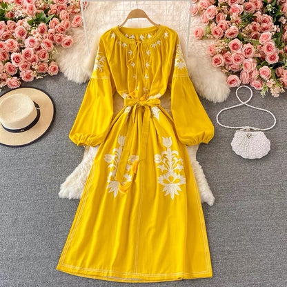 Ethnic style travel and vacation embroidery round neck lantern sleeve long skirt bohemian retro loose big swing dress female