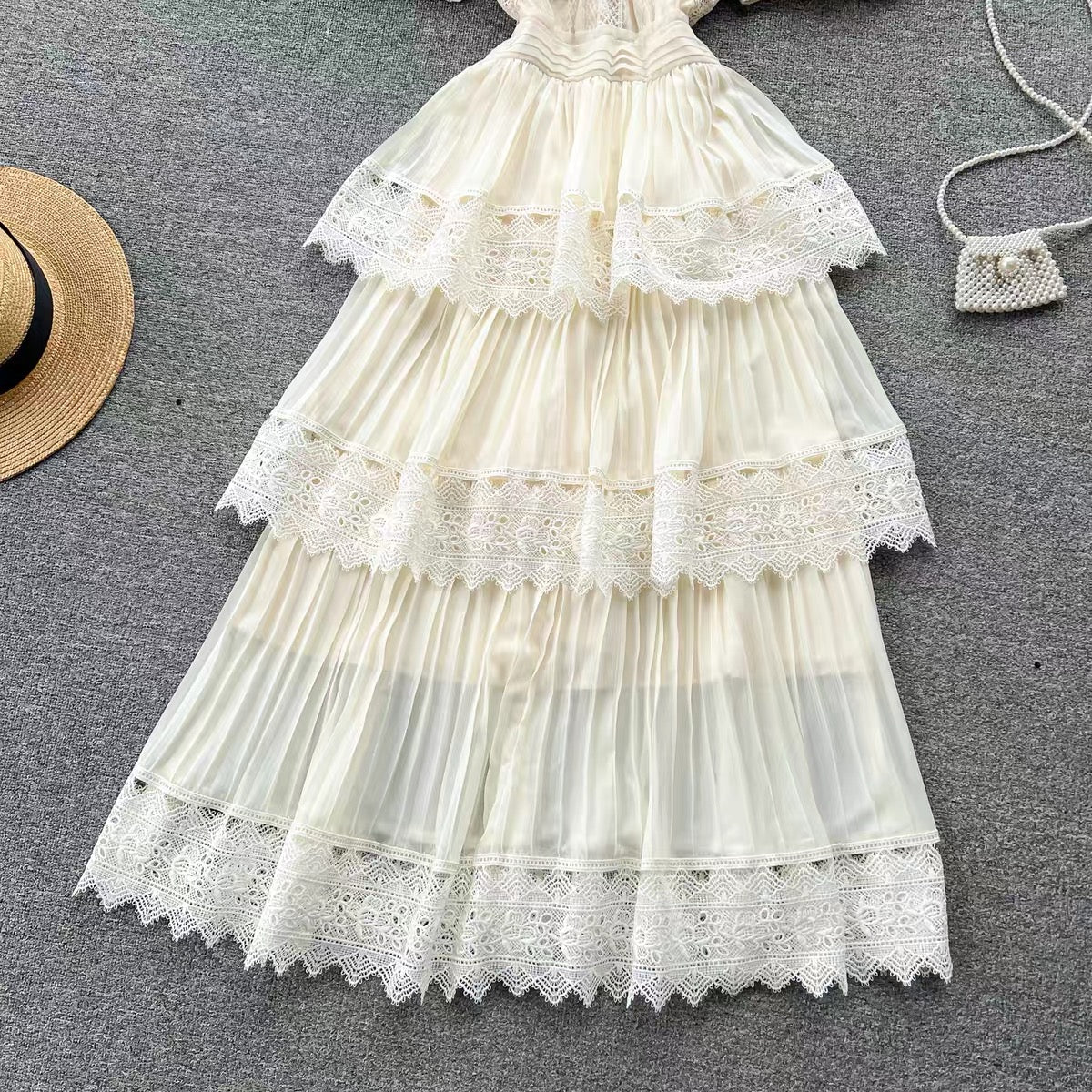 French Puff Sleeve Lace Spliced Pleated Cake Dress Women's Summer Waist Slimming Super Fairy First Love Dress (D0986)