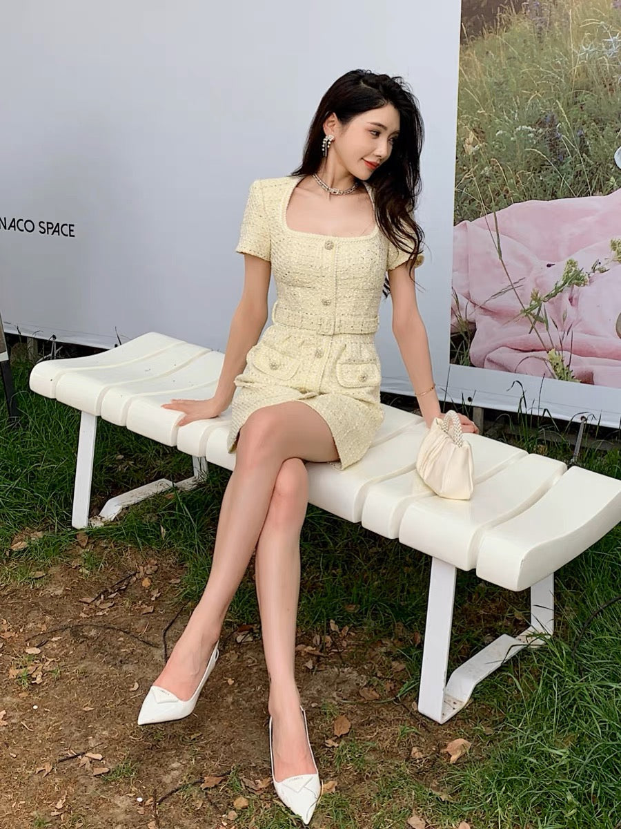 Internet celebrity popular rich daughter lemon yellow short-sleeved small fragrant dress women's summer new slim short skirt (D167)