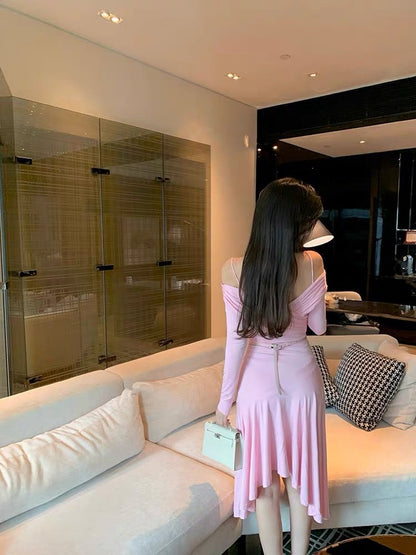 Bean paste chic/fragrance skirt/sexy one-shoulder long-sleeved waist strap dress women's new temperament long skirt (D064)
