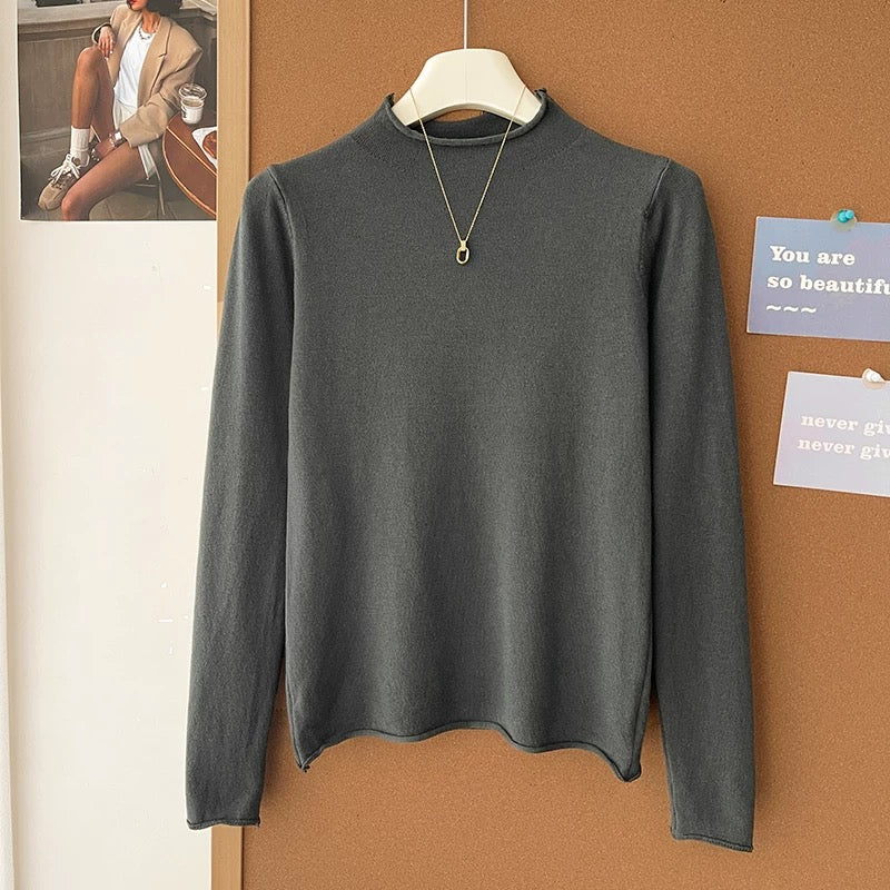 Retro soft and sticky cashmere rolled-edge turtleneck knit sweater for women, autumn and winter, gentle and versatile layering base layer top.