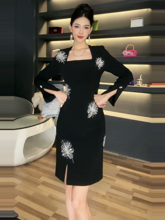 European spring women's 2024 new autumn and winter inner wear, temperament, waist slimming, Hepburn little black dress, heavy industry dress