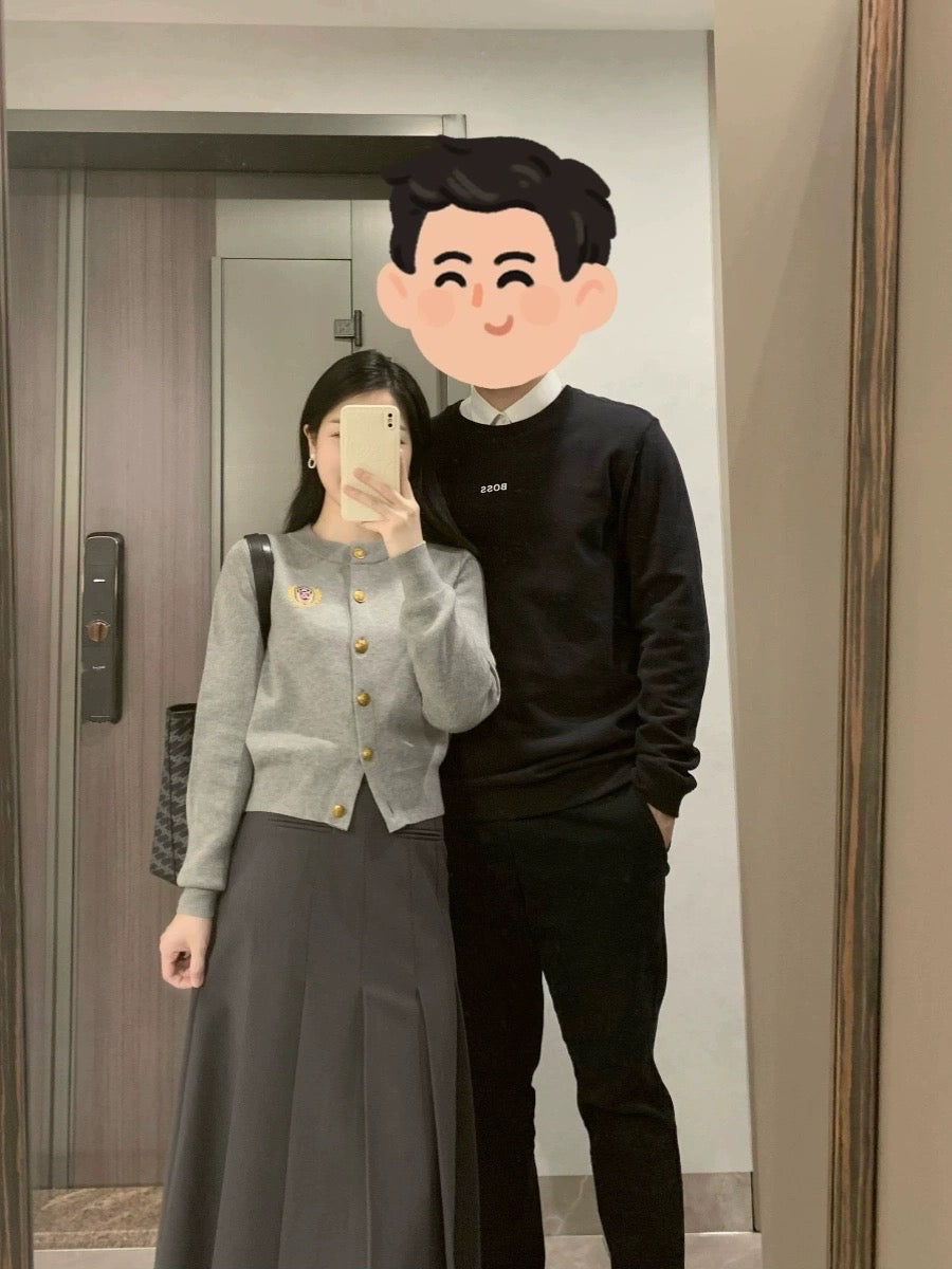 Korean college style autumn suit with a set of elegant knitted sweater cardigan coat skirt two-piece set