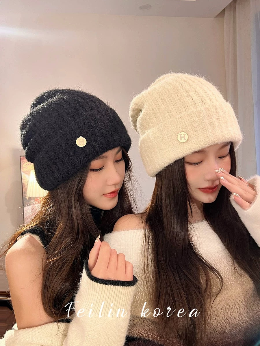 Cashmere Knitted Hat Women's 2023 New Wool Hat Autumn and Winter Warmth Ear Protection Internet Celebrity Pile Hat Big Head Circumference Cold Hat