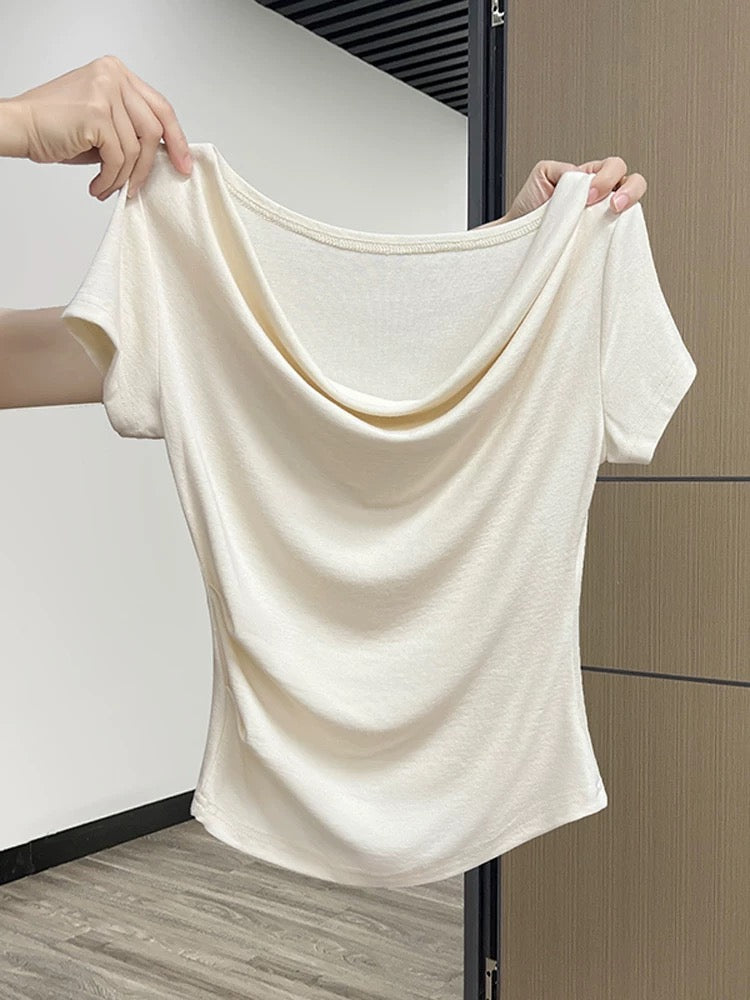 French style one-shoulder short-sleeved T-shirt for women in summer, sweet and spicy niche design, pleated slim waist, beautiful small top