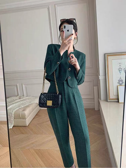 High-end European style suit, autumn and winter French style, ladylike temperament, western style, fashionable age-reducing two-piece trousers (S2224)