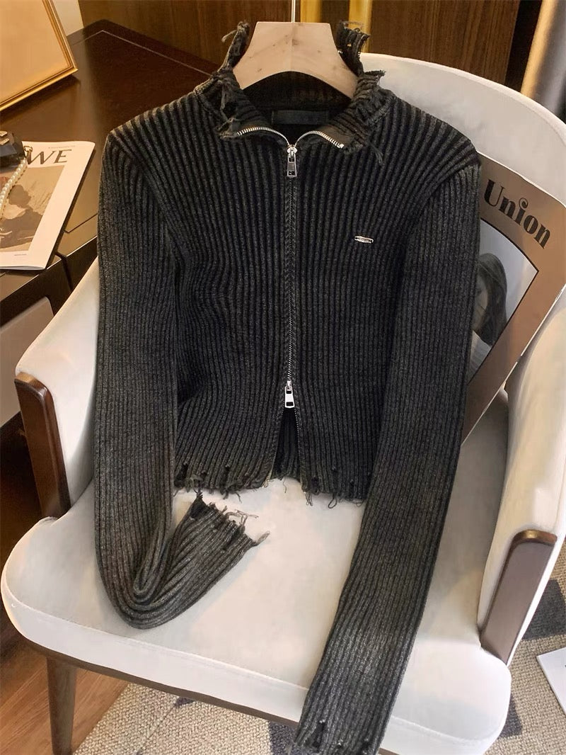 French Style Knitwear Women's 2023 New Autumn Style Old Frayed Khaki Zipper High Collar Lazy Style Caảdigan V1133