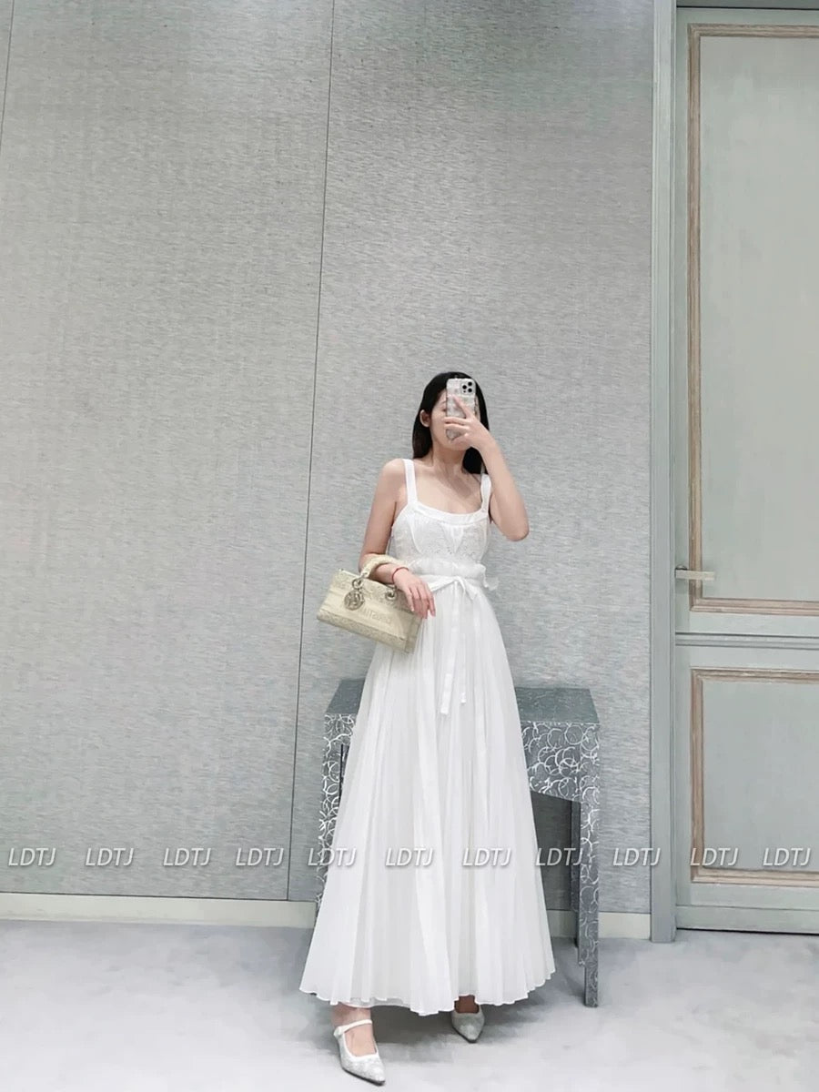 LDTJ Haute Couture 23 Xia Xindi or Hepburn style French retro daughter lace flower suspender dress dress for women