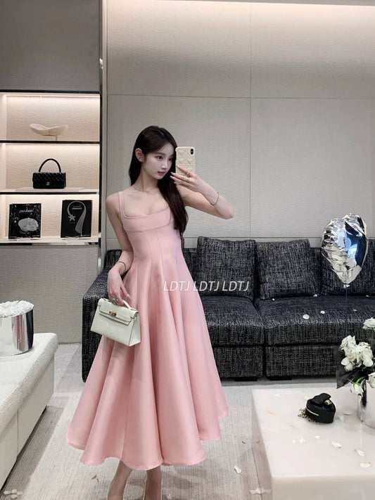 LDTJ Haute Couture 23 Autumn and Winter Xindi or French Retro Hepburn Square Neck Waist Slim Dress Suspender Dress for Women
