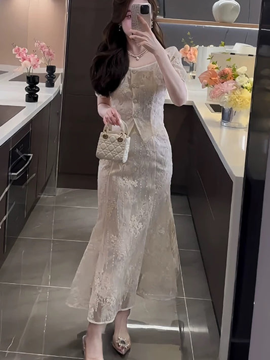 French style mini-style suit, summer heavy-duty embroidered lace short-sleeved top, fishtail skirt, high-end two-piece set