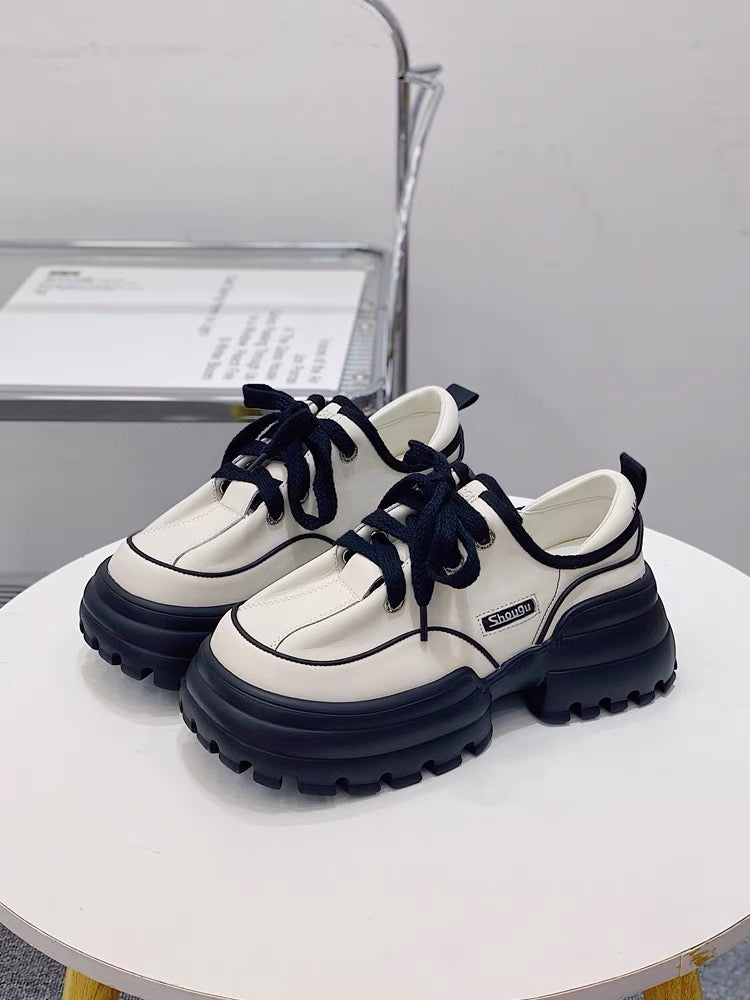 Shougu design genuine leather bread shoes for women 2023 summer new thick-soled thick-heeled single shoes popular height-increasing dad shoes
