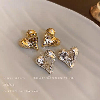 Real gold electroplated silver needle metal wind pleated heart earrings fashion personality design high-end sense earrings