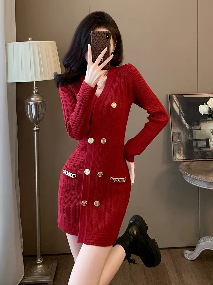 Lady style V-neck zodiac year knitted little red skirt women's autumn and winter new design double-breasted hip-hugging dress D7794