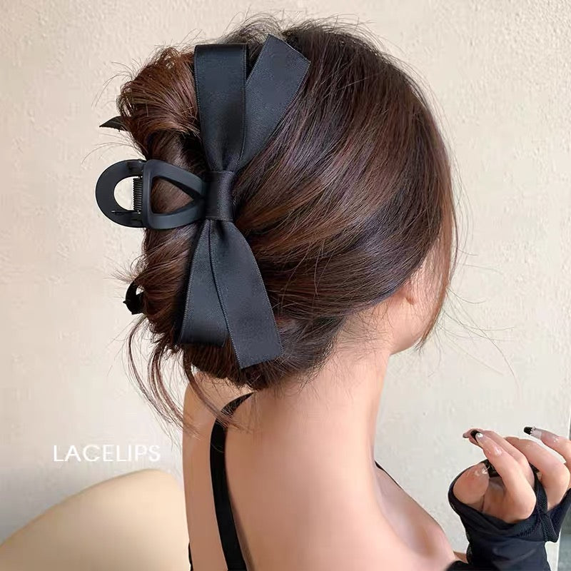 Hepburn style black bow tie clip for women large high-end hairdo Internet celebrity hair clip back of the head shark clip headdress