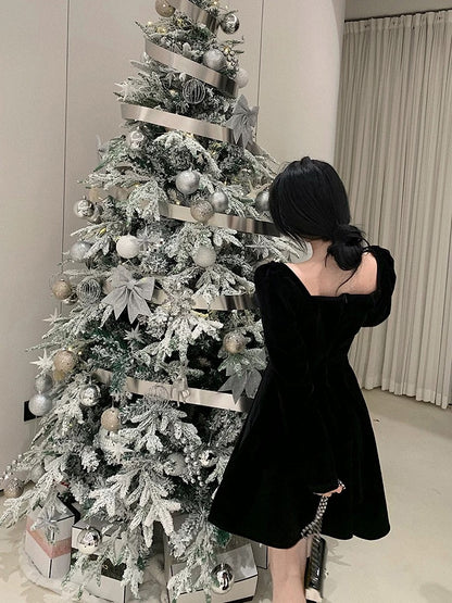 Fat mm French socialite heavy industry velvet dress autumn and winter 2022 large size high-end evening dress little black dress for women