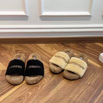 Fur shoes women's winter outer wear 2023 new fashion lamb wool comfortable and versatile thick bottom one-shaped letter trendy drag