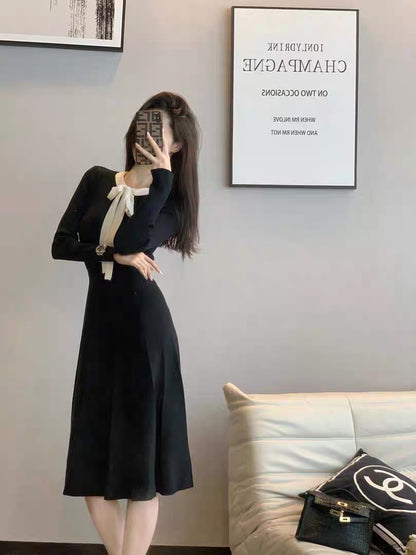 Knitted dress for women 2023 new autumn style French retro high-end niche temperament slim skirt (B2610)