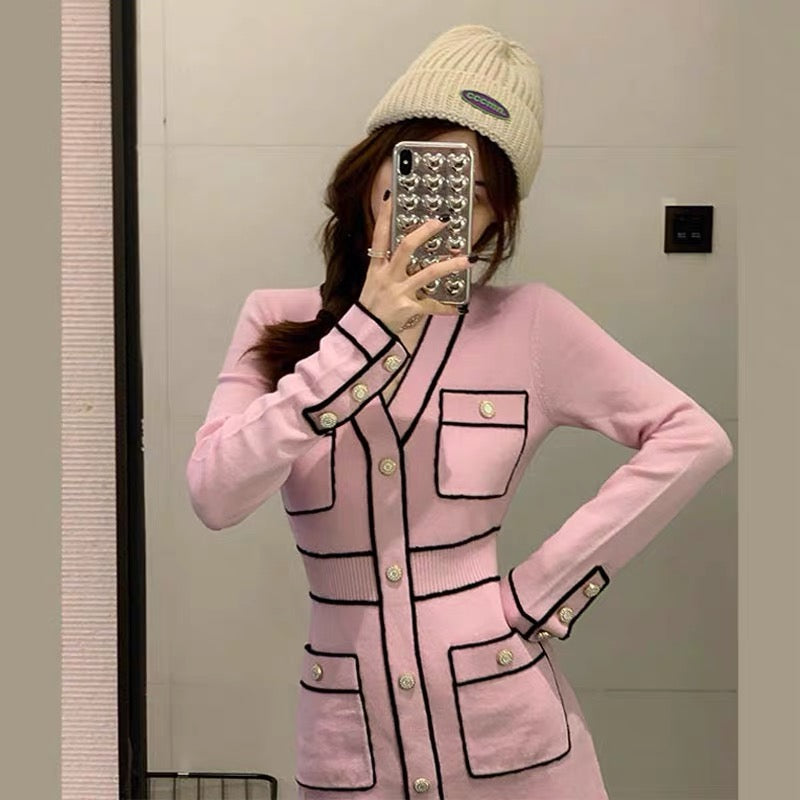 Autumn and winter clothing 2023 new women's French retro waist slimming high-end bottoming long-sleeved pink knitted dress