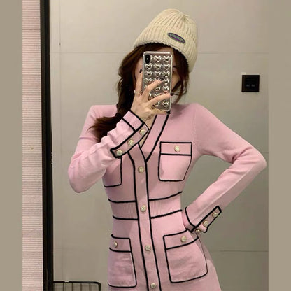 Autumn and winter clothing 2023 new women's French retro waist slimming high-end bottoming long-sleeved pink knitted dress