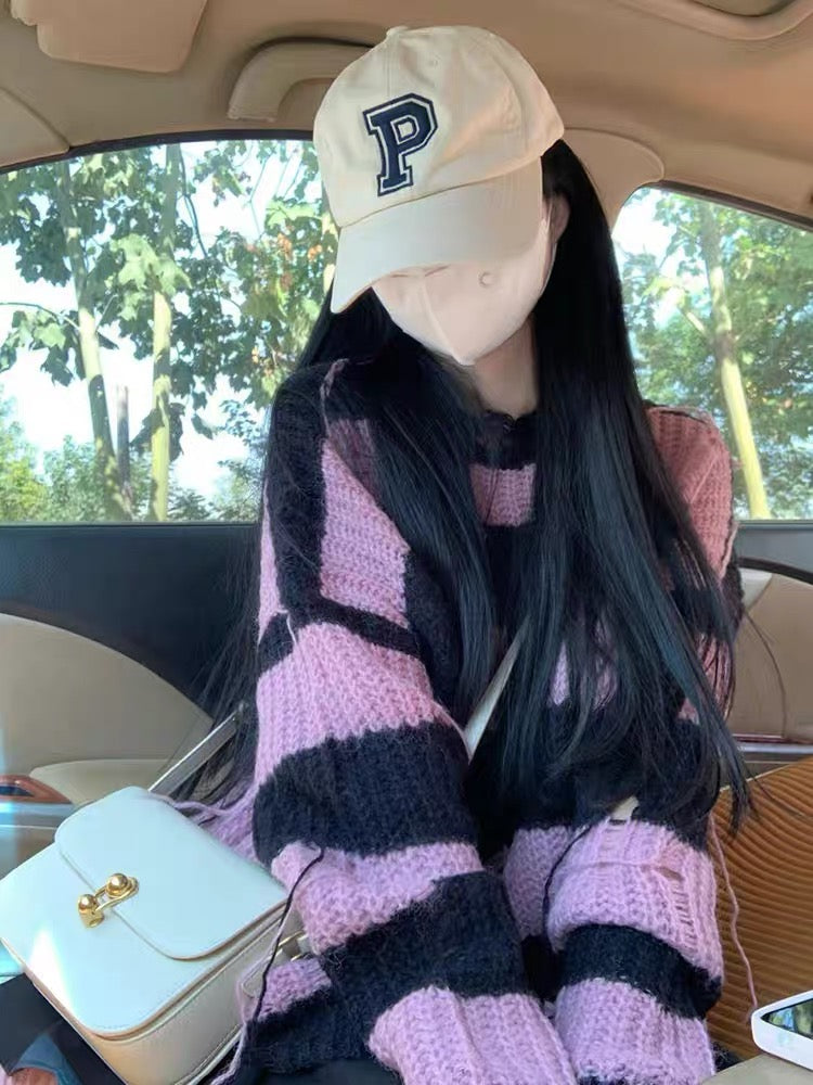 Striped tassel ripped sweater for women in autumn and winter, small design, niche Korean style, gentle and lazy style knitted top